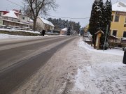 Vystupujeme v Budislavi u pošty.